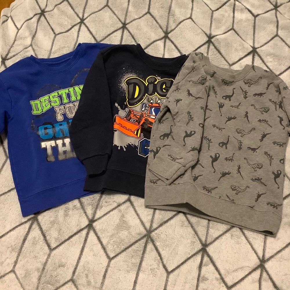 Toddler 4T sweatshirt bundle!